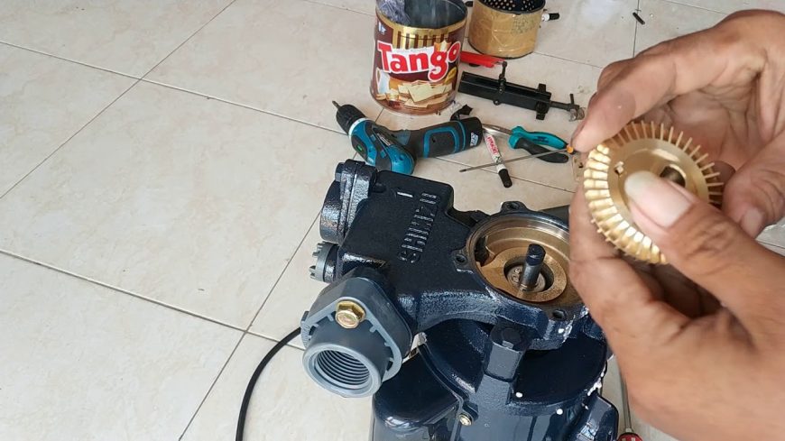 Cara Melepas Impeller Mesin Pompa Air Jakarta Pompa